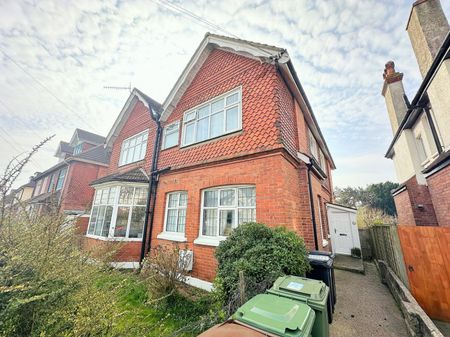 A 1 Bedroom Ground Floor Flat Instruction to Let in Bexhill-on-Sea - Photo 3