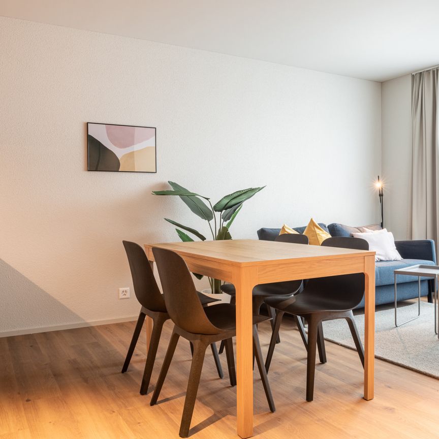 2.5 Zimmerwohnung - modernster Ausbaustandard mit separatem Schlafzimmer - Photo 1