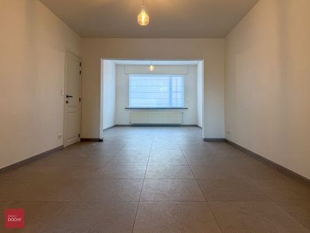 Volledig vernieuwde BURGERWONING met alle modern comfort | Kortrijkseweg 317 - Foto 2