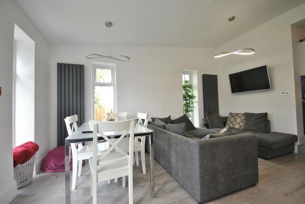 6 bedroom house share to rent - Photo 1
