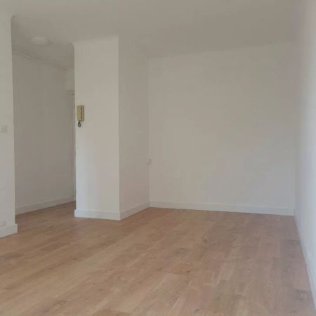 Appartement 1 pièce avec cuisine indépendante - Photo 4