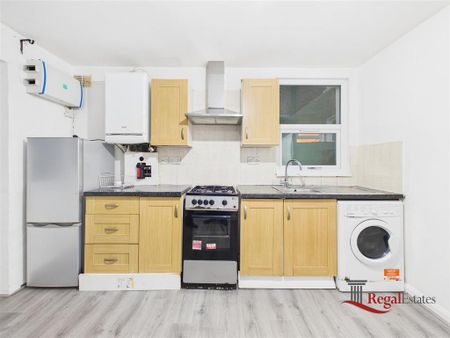 1 bedroom flat to rent - Photo 5