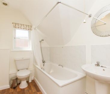 2 bedroom apartment to rent - Photo 6