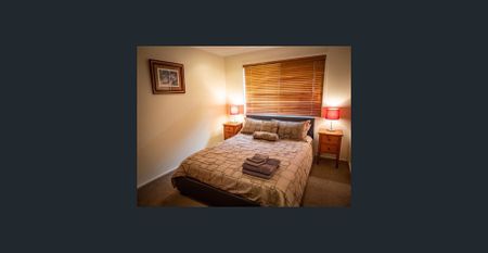 9 Watsonia Street, Maroochydore - Photo 2