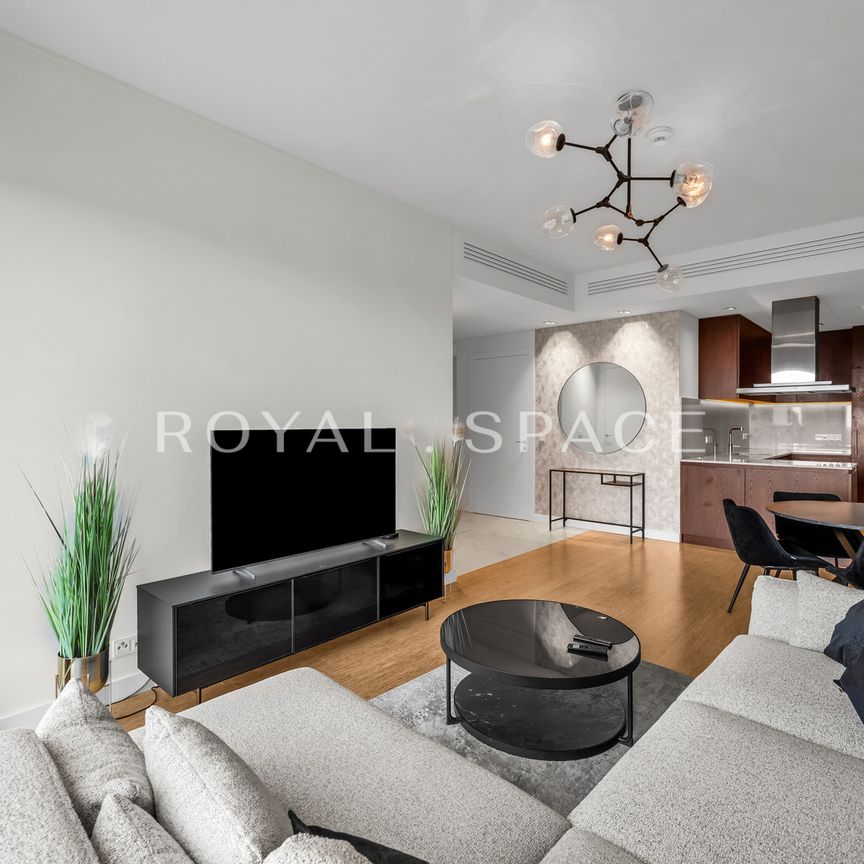 Luksusowy apartament z basenem na Złotej 44! - Photo 1