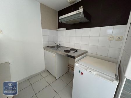 Location Appartement 1 pièce 27m² AGEN 47000 - Photo 2