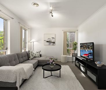 Prime Corner Location – Minutes to Everything You Need - Photo 1