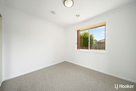 55 Lance Hill Avenue, Dunlop ACT, Belconnen - Photo 5