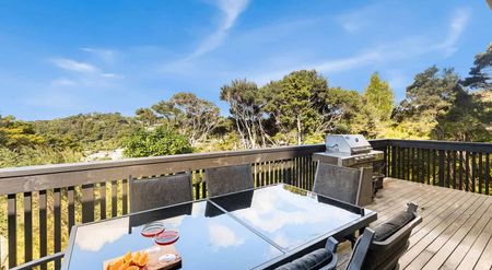 Paihia – 4 Bedrooms - Bush & Beach Retreat - Photo 4