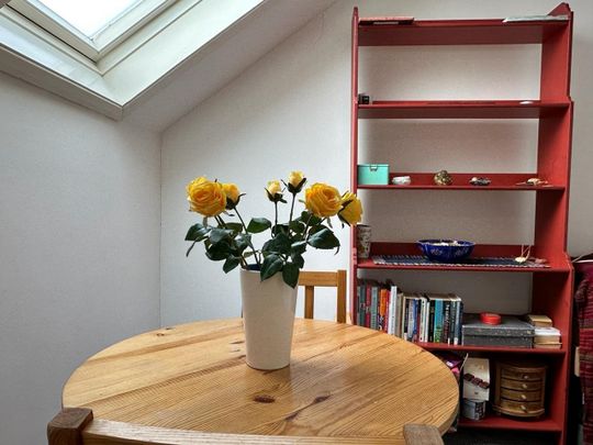 1 Bed Flat, Gleneldon Road, SW16 - Photo 1