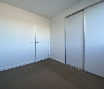 7/126 Nursery Road, Phillipstown - Photo 3