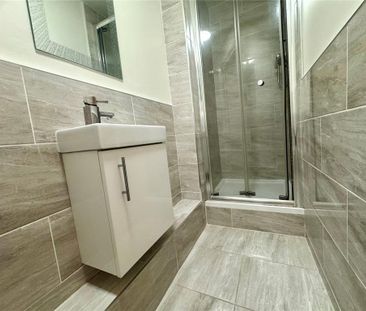 3 bedroom terraced house to rent - Photo 6