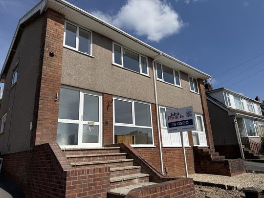 3 bedroom semi-detached house to rent - Photo 1