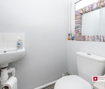 2 bedroom maisonette to rent - Photo 5