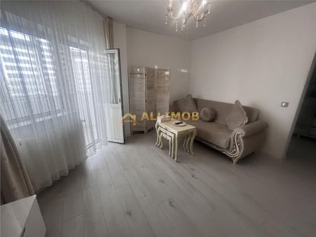 Apartament 2 camere, renovat complet in Ploie?ti, zona de Vest - Fotografie 4