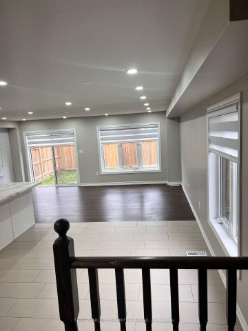 For Lease - 51 Arnold Marshall Boulevard, Haldimand, Ontario - Photo 4