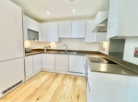 Thanet Tower, Caxton Street North, London - Photo 3