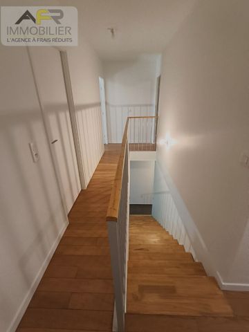 Location Appartement 4 pièces 81m² - Photo 2