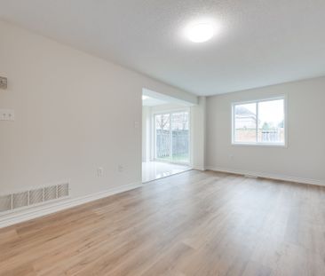 For Lease - 57 Lee Crescent, Barrie, Ontario - Photo 5