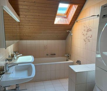 renovierte 4.5-Zimmer Maisonettewohnung mit Seesicht in Bahnhofsnähe - Photo 4