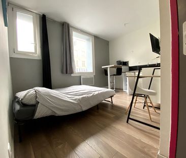 Location Appartement 1 pièce 16m² - Photo 3