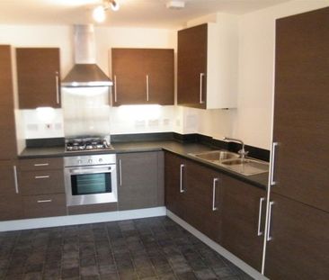 Avontar Court, South Ockendon, Property for rent - Photo 3