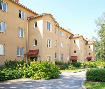 Tallåsvägen 11 A - Foto 1