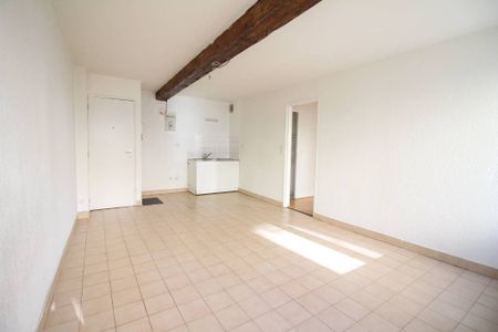 Appartement 2 pièces à louer St Étienne - 42100 / Réf: 662 - Photo 5