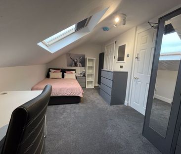 Bensham, Gateshead - Photo 5