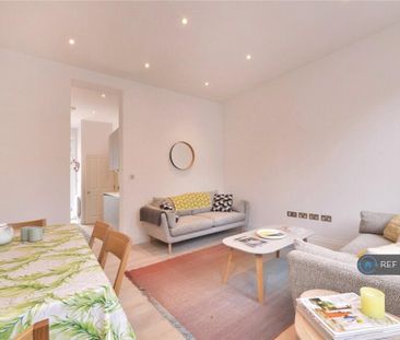 3 bedroom maisonette to rent - Photo 3
