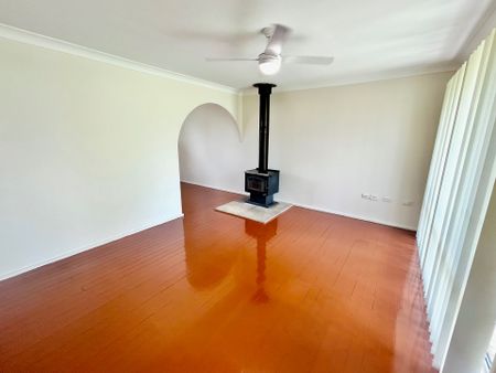 Lovely Home in Great Location! - Photo 2