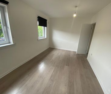 Stewart Crescent, Aberdeen - Photo 5