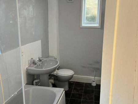 Lovely HMO in Central Grantham Room 1 - Photo 2