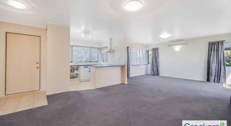 Charming 3-Bedroom Home in Henderson – 30 Kona Crescent - Photo 2