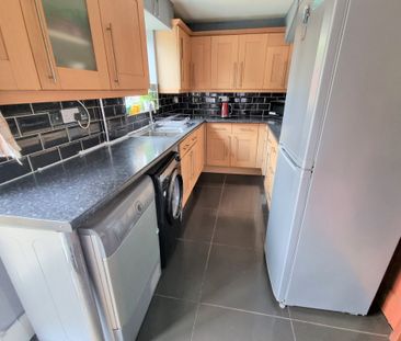 Woodhall Road - Photo 4