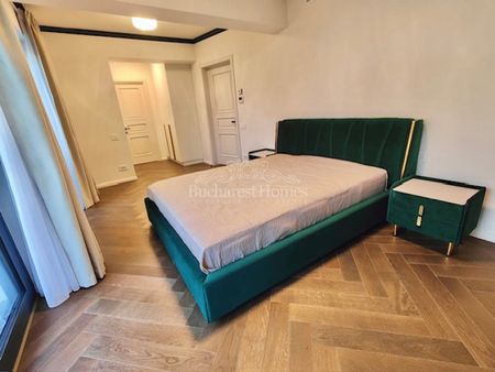 Brand New Art Deco Three Bedrooms, Downtown - Photo 3