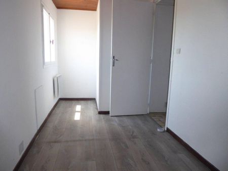Location appartement 4 pièces 114.7 m² à Lachapelle-sous-Aubenas (07200) - Photo 2