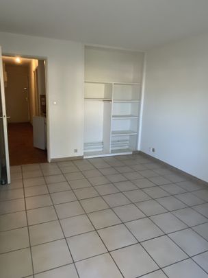 Location Appartement 1 pièce 31m² MONTPELLIER 34000 - Photo 1