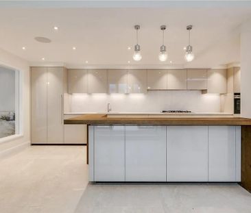 8 bedroom detached house to rent - Photo 5