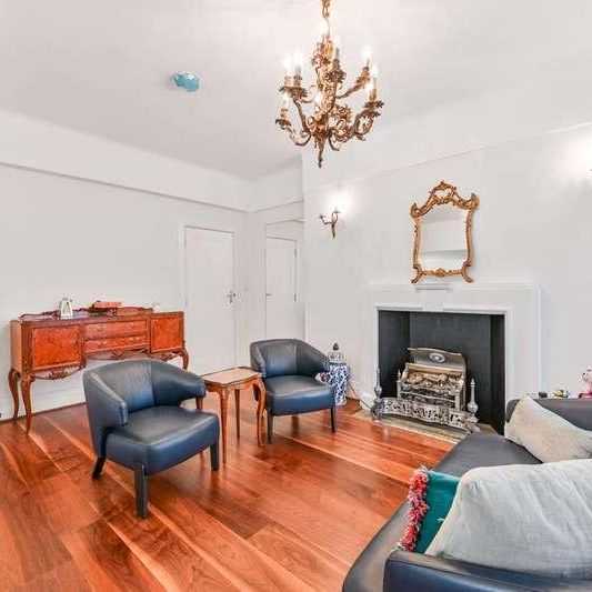 Marylebone Road, Marylebone, NW1 - Photo 1