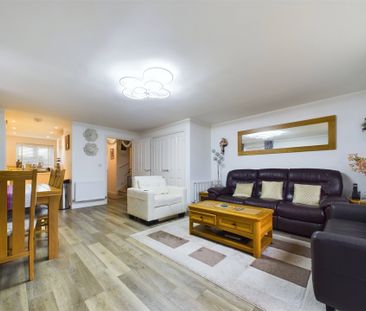 Budd Grove, Wokingham Budd Grove, Wokingham - Photo 2