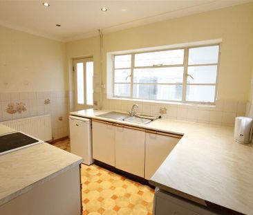 2 bedroom detached bungalow to rent - Photo 1