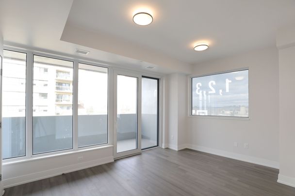 For Lease - 2525 Bathurst Street Unit# 407, Toronto, Ontario - Photo 1