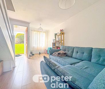 2 bedroom semi-detached house to rent - Photo 2