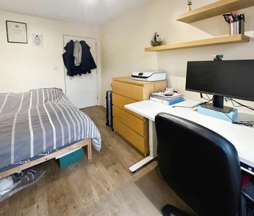 2 bedroom flat to rent - Photo 6