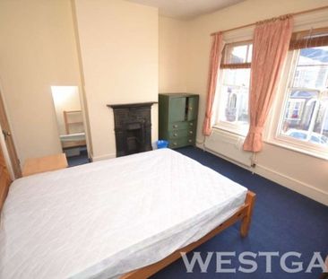 4 Bed - Radstock Road, Reading - Photo 6