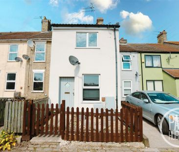 3 bedroom terraced house to rent - Photo 4