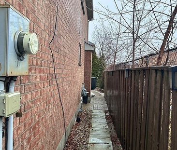 For Lease - 4490 Victory Court, Burlington, Ontario - Photo 5