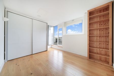Axis Court, 2 East Lane, London, SE16 - Photo 3