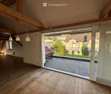 BEFRISTET: Grosszügige 4.5-Zimmer- Hausteil an ruhiger Lage - Photo 1